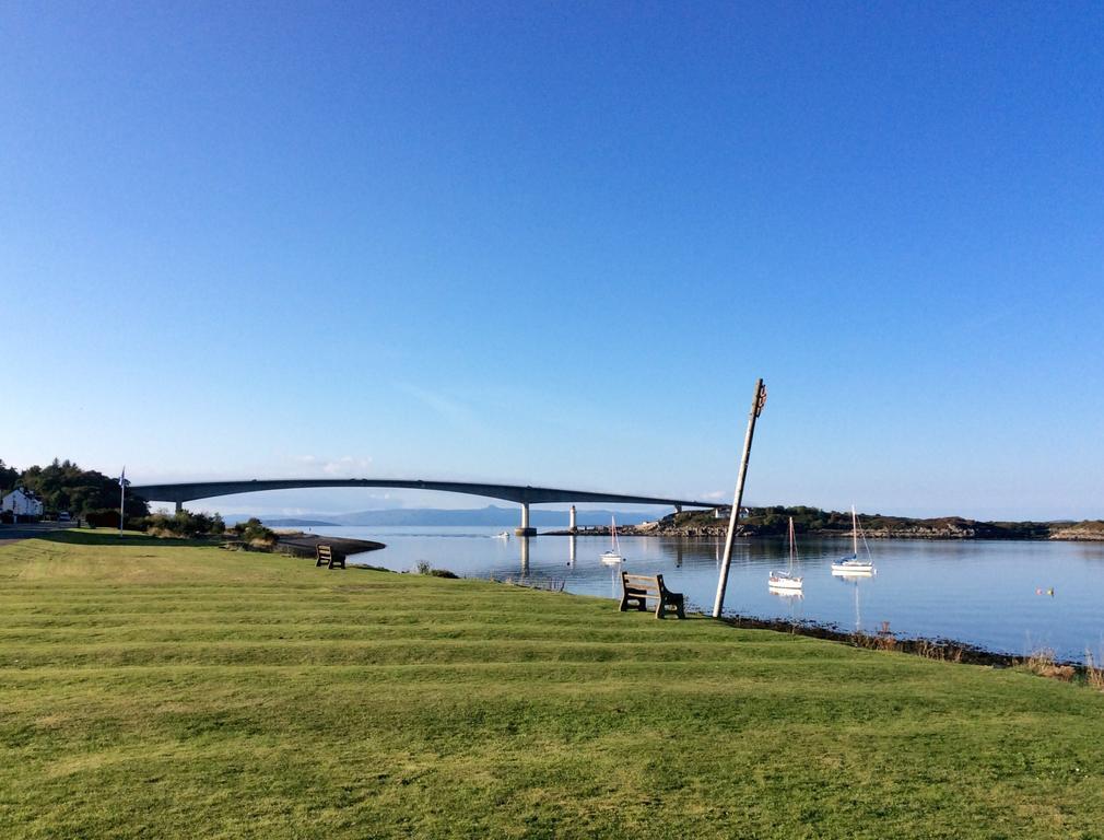 Misty Isle Apartments Ltd - Maol View Kyleakin Room photo