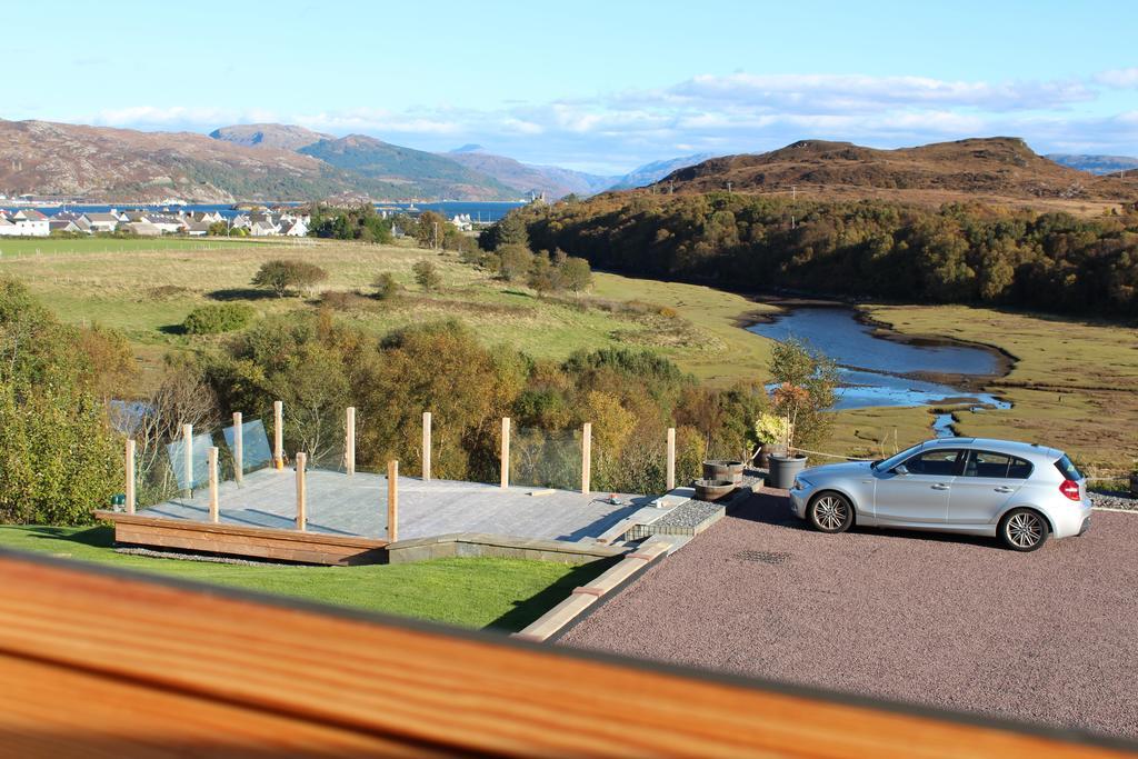 Misty Isle Apartments Ltd - Maol View Kyleakin Room photo
