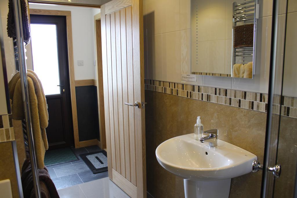 Misty Isle Apartments Ltd - Maol View Kyleakin Room photo